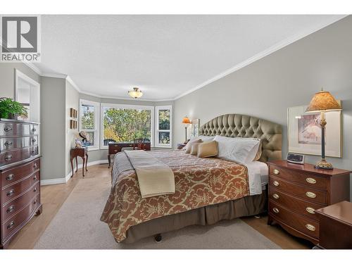 3901 Gallaghers Circle, Kelowna, BC - Indoor Photo Showing Bedroom