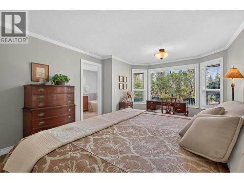 3901 Gallaghers Circle, Kelowna, BC - Indoor Photo Showing Bedroom