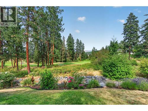 3901 Gallaghers Circle, Kelowna, BC - Outdoor