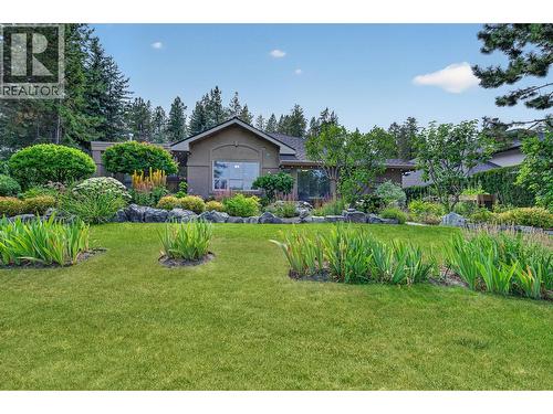 Stunning Landscaping - 3901 Gallaghers Circle, Kelowna, BC - Outdoor