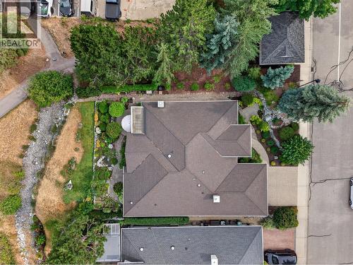 3901 Gallaghers Circle, Kelowna, BC - Outdoor