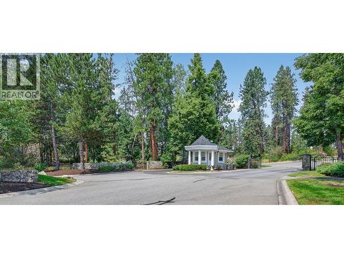 3901 Gallaghers Circle, Kelowna, BC - Outdoor