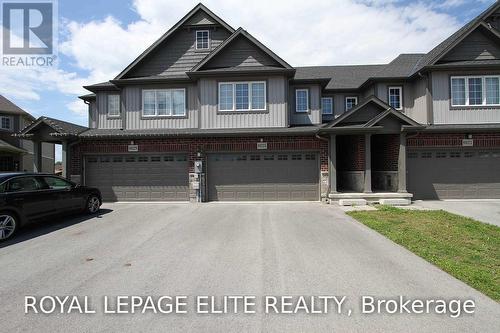 8025 COLE COURT , Niagara Falls, Ontario L2G 0H8 3