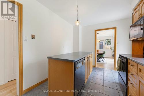200 Lynden Road, Hamilton, ON - Indoor Photo Showing Kitchen