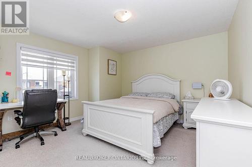 67 Malcolm Crescent, Haldimand, ON - Indoor Photo Showing Bedroom