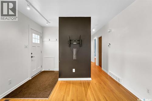 826 W Avenue N, Saskatoon, SK - Indoor Photo Showing Other Room
