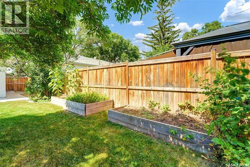 826 W Avenue N, Saskatoon, SK - Outdoor