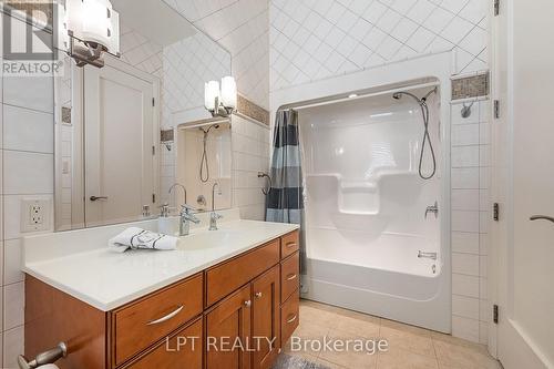 431 Lockmaster Crescent, Ottawa, ON - Indoor Photo Showing Bathroom