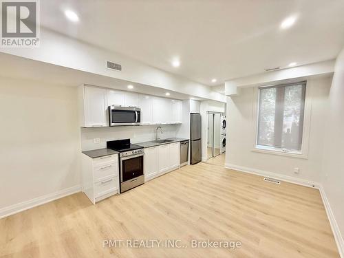 MAIN - 8 RUSHOLME PARK CRESCENT , Toronto, Ontario M6J 2C9 3