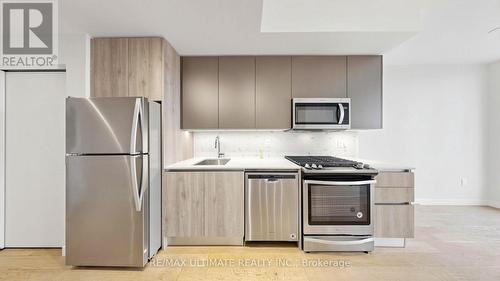 2304 - 2A Church Street, Toronto, ON - Indoor Photo Showing Kitchen With Stainless Steel Kitchen