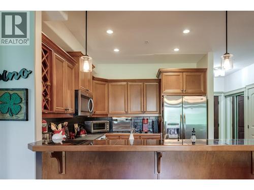 2760 Auburn Road Unit# 212, West Kelowna, BC - Indoor Photo Showing Kitchen