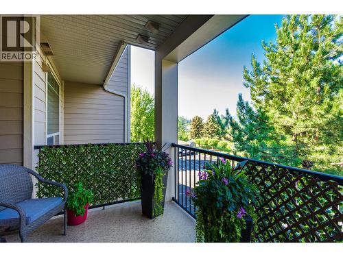 2760 Auburn Road Unit# 212, West Kelowna, BC - Outdoor With Exterior