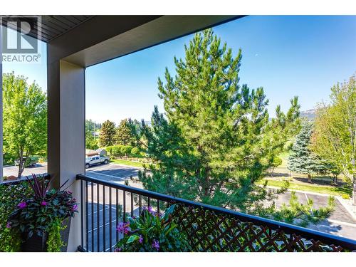 2760 Auburn Road Unit# 212, West Kelowna, BC - Outdoor With Balcony