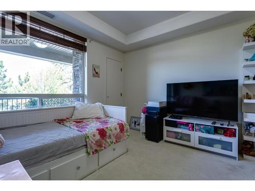 2760 Auburn Road Unit# 212, West Kelowna, BC - Indoor Photo Showing Bedroom