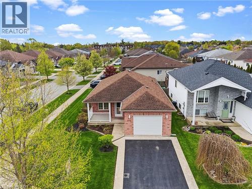 296 AUTUMN Crescent  Welland, ON L3C 7K1