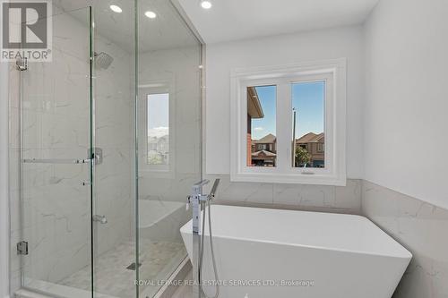 Primary Bedroom Ensuite (4PC) - 3955 Foxwood Avenue, Mississauga, ON - Indoor Photo Showing Bathroom