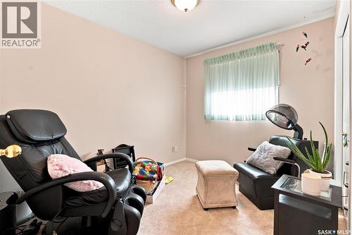 518 Peterson Crescent, Saskatoon, SK - Indoor