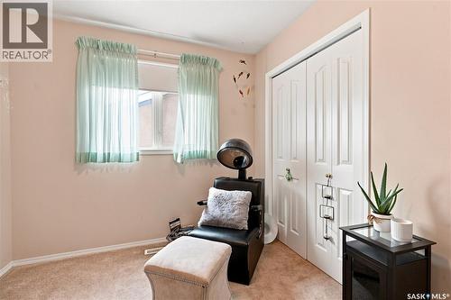 518 Peterson Crescent, Saskatoon, SK - Indoor