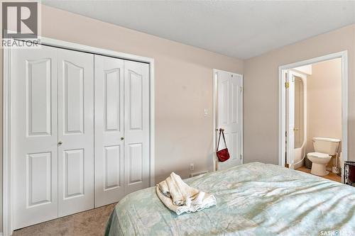 518 Peterson Crescent, Saskatoon, SK - Indoor Photo Showing Bedroom