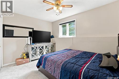 518 Peterson Crescent, Saskatoon, SK - Indoor Photo Showing Bedroom