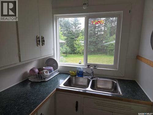 203 1St Street S, Middle Lake, SK - Indoor Photo Showing Kitchen With Double Sink