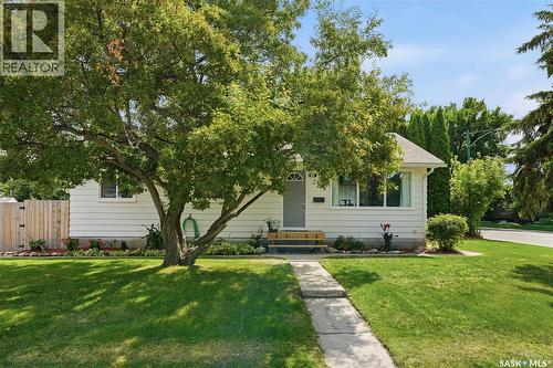 2401 Dufferin AVENUE  Saskatoon, SK S7J 1C3