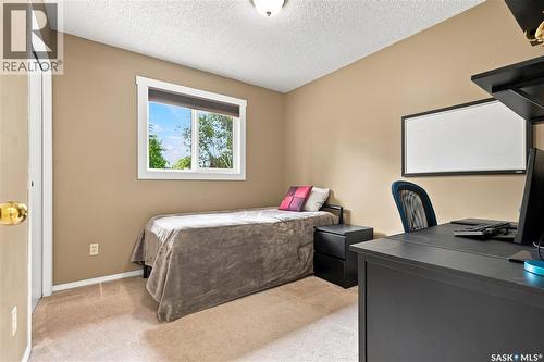 619 Addie Crescent, Saskatoon, SK - Indoor Photo Showing Bedroom