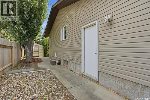 619 Addie Crescent, Saskatoon, SK - Outdoor With Exterior