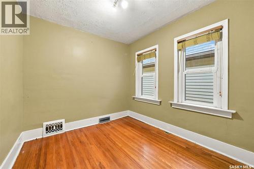111 9Th Street E, Saskatoon, SK - Indoor Photo Showing Other Room