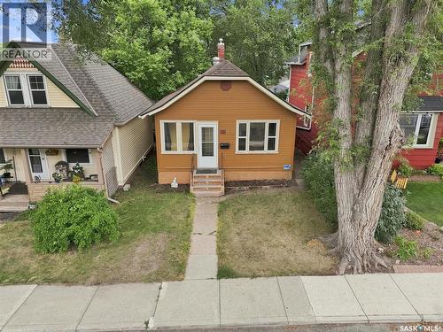 111 9Th Street E, Saskatoon, SK - Outdoor