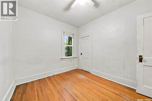 111 9Th Street E, Saskatoon, SK - Indoor Photo Showing Other Room