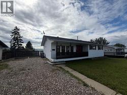 925 Cornwall Crescent Dawson Creek, BC V1G 1P1
