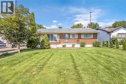 55 YOUNG Street  Tillsonburg, ON N4G 3H6