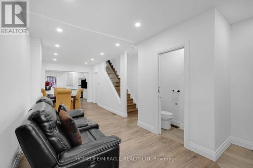 100 Gibson Avenue, Hamilton, ON - Indoor Photo Showing Other Room