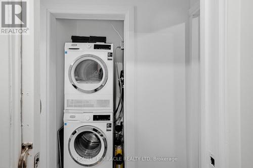 100 Gibson Avenue, Hamilton, ON - Indoor Photo Showing Laundry Room
