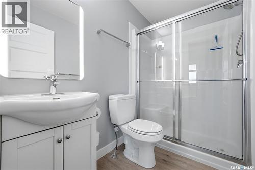 20 5301 Beacon Drive, Regina, SK - Indoor Photo Showing Bathroom