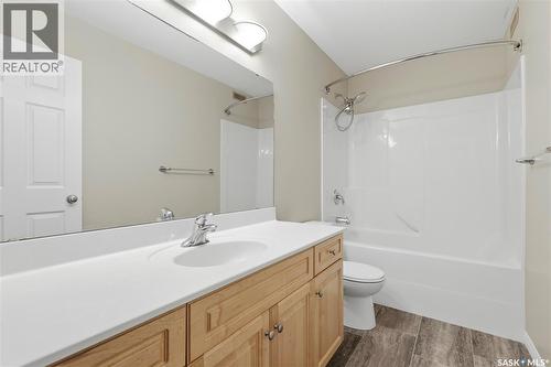 7323 Maple View Crescent, Regina, SK - Indoor Photo Showing Bathroom
