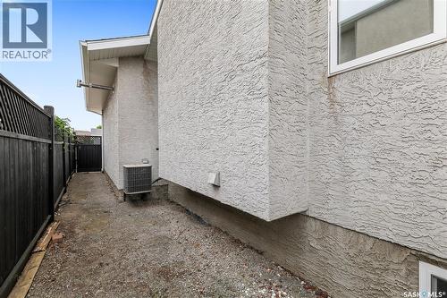 7323 Maple View Crescent, Regina, SK - Outdoor With Exterior