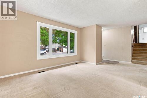 347 Trudelle Crescent, Regina, SK - Indoor Photo Showing Other Room