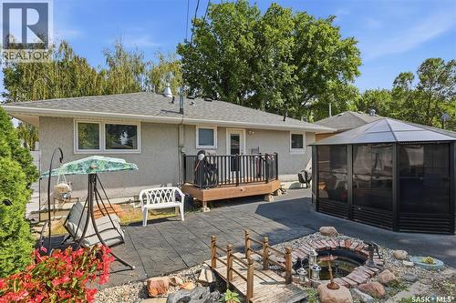 131 Ottawa Avenue S, Saskatoon, SK - Outdoor With Deck Patio Veranda