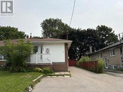 2, LOWER - 121 LUPIN DRIVE Whitby, ON L1N 1X9