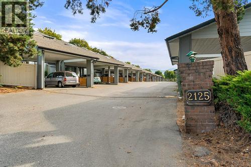 2125 Burtch Road Unit# 502, Kelowna, BC - Outdoor