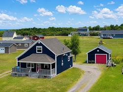 35 CHEMIN BROUSSARD Petit Étang, NS B0E 2M0