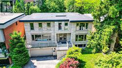 31 BEARWOOD DRIVE Toronto, ON M9A 4G5