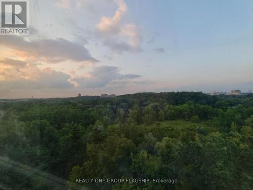 802 - 600 Rexdale Boulevard, Toronto, ON -  With View