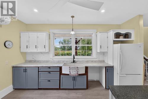 81 Pope Road, Summerside, PE - Indoor Photo Showing Kitchen