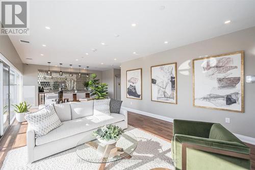 605 - 1878 Gordon Street, Guelph (Pineridge/Westminster Woods), ON - Indoor Photo Showing Living Room