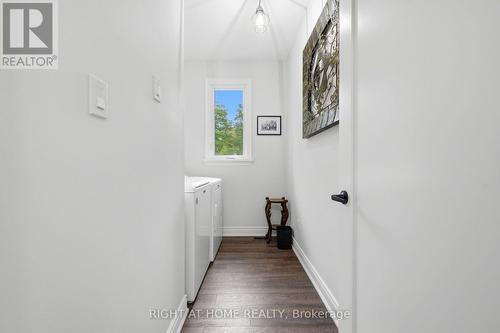 48 Nicole Boulevard, Tiny, ON - Indoor Photo Showing Other Room