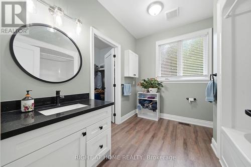 48 Nicole Boulevard, Tiny, ON - Indoor Photo Showing Bathroom