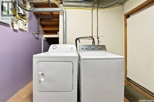 1325 Temperance Street, Saskatoon, SK - Indoor Photo Showing Laundry Room